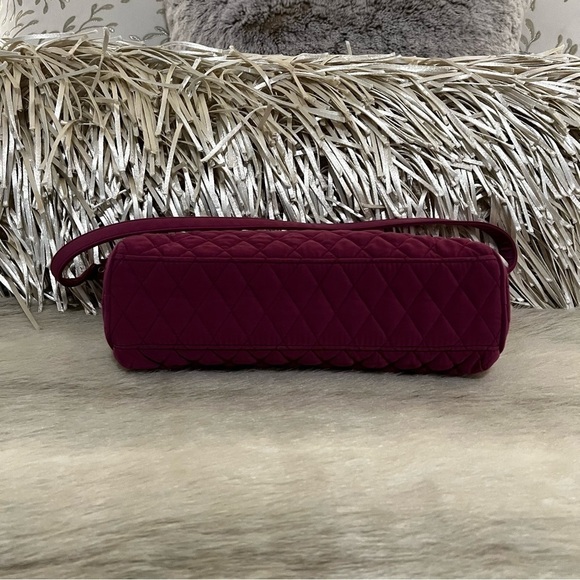 VERA BRADLEY Microfiber Hawthorn Rose Pink Small Shoulder Bag Quilted Baguette - Picture 9 of 11